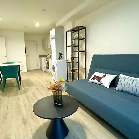 Mary St House 3a *